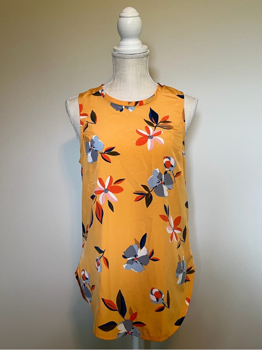 Abercrombie & Fitch Mustard Yellow Floral Sleeveless Top